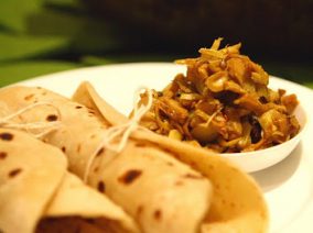 katar curry with roti (1)